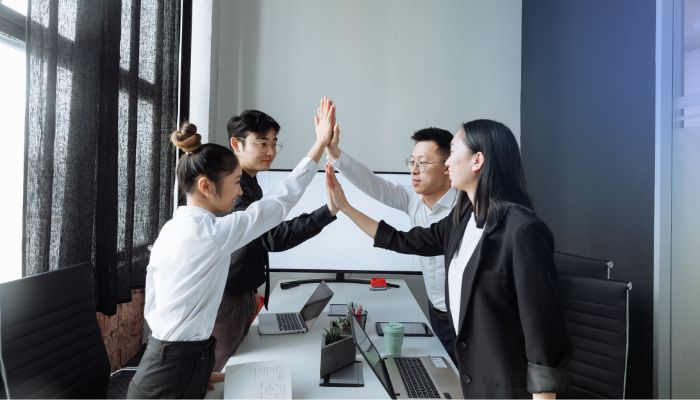 Agensi Pemasaran vs In-House Marketing, Mana yang Lebih Efektif?