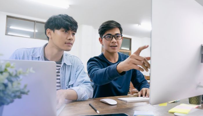membuat konten sosial media